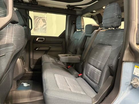 Used 2025 Ford Bronco Heritage Edition AWD/4WD image 14