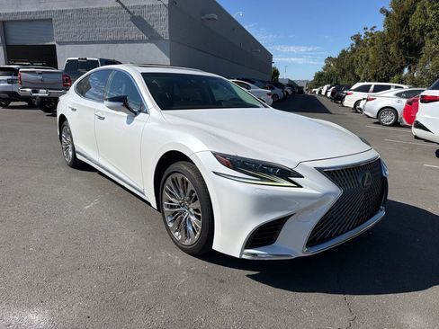 Used 2018 Lexus LS 500 w/ Interior Upgrade Package RWD image 2