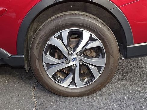 Used 2021 Subaru Outback Limited image 38