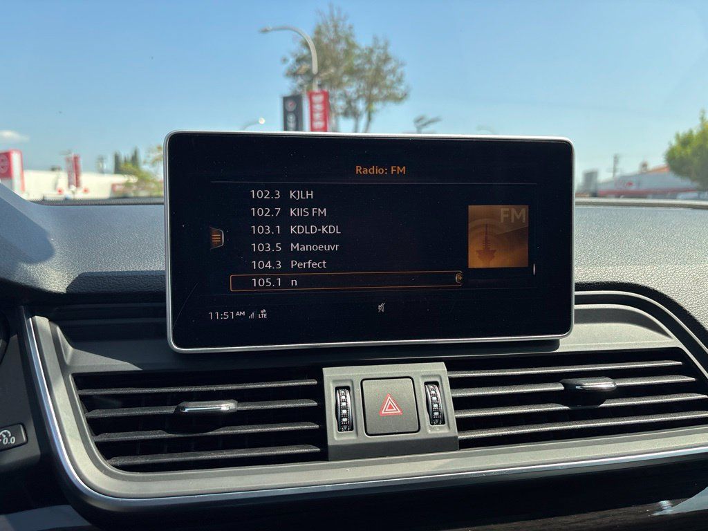 Used 2018 Audi Q5 2.0T Premium AWD/4WD image 25
