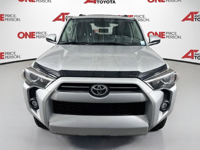 Certified 2022 Toyota 4Runner SR5 AWD/4WD image 3