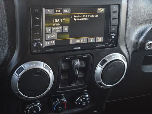 Used 2014 Jeep Wrangler Unlimited Rubicon w/ Dual Top Group image 15