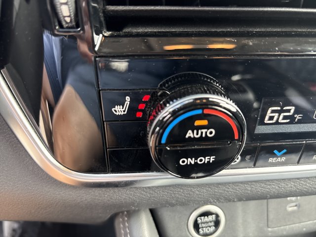 Used 2021 Nissan Rogue Platinum AWD/4WD image 33