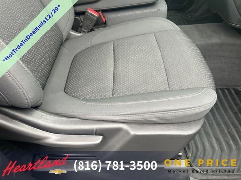 Used 2021 Chevrolet Silverado 1500 Custom Trail Boss w/ LPO, Dark Essentials Package image 40