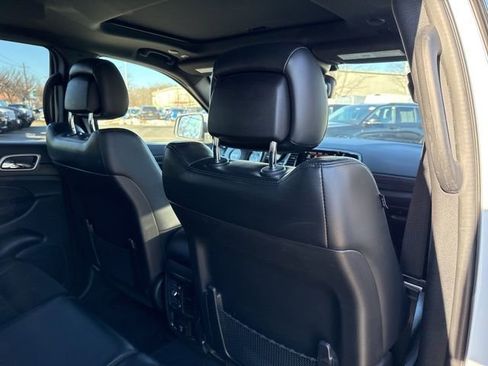 Used 2022 Jeep Grand Cherokee Laredo X image 24