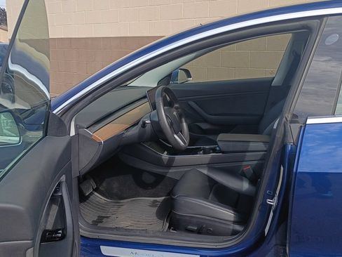 Used 2019 Tesla Model 3 Long Range AWD/4WD image 17