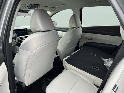 New 2026 Hyundai Tucson SEL image 19