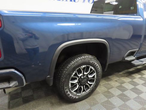 Used 2023 Chevrolet Silverado 2500 High Country w/ Z71 Off-Road Package image 35