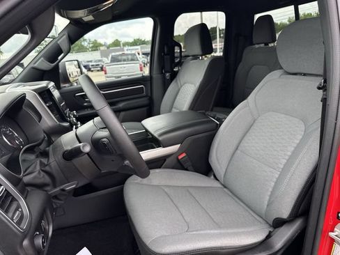 Used 2025 RAM 1500 Big Horn AWD/4WD image 15
