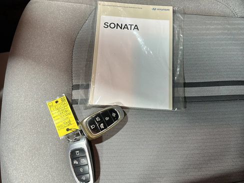 Used 2020 Hyundai Sonata SEL w/ Convenience Package FWD image 27
