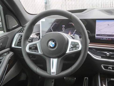 New 2026 BMW X5 sDrive40i w/ M Sport Package RWD image 11