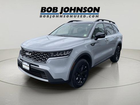 Used 2023 Kia Sorento S w/ Panoramic Sunroof Package AWD/4WD image 7