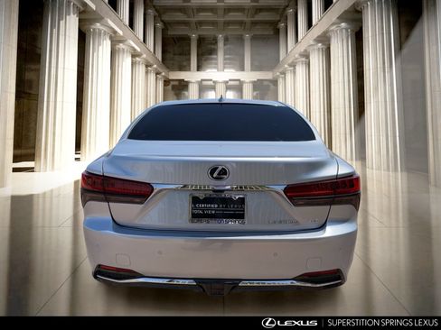 Used 2023 Lexus LS 500h AWD w/ Luxury Package image 6