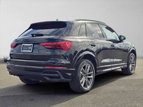Used 2025 Audi Q3 2.0T Premium w/ Convenience Package AWD/4WD image 3