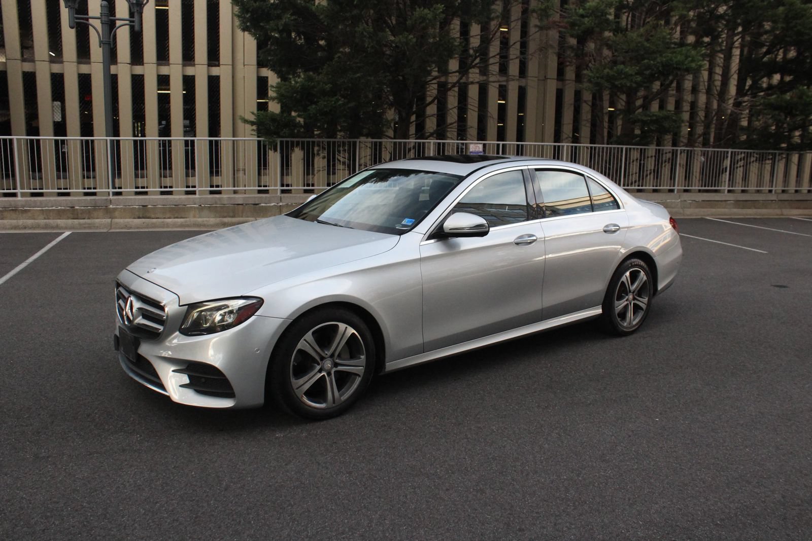 Used 2017 Mercedes-Benz E 300 4MATIC image 12