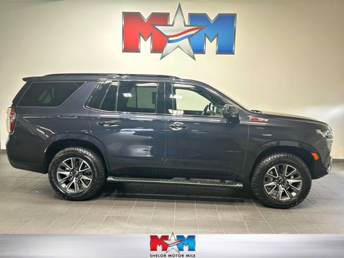 Used 2024 Chevrolet Tahoe Z71 w/ Luxury Package AWD/4WD image 1