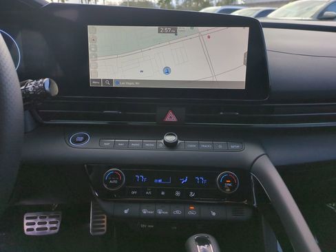 Certified 2024 Hyundai Elantra N image 27