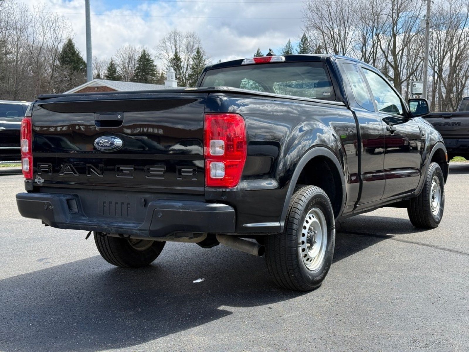Used 2022 Ford Ranger XL RWD image 8