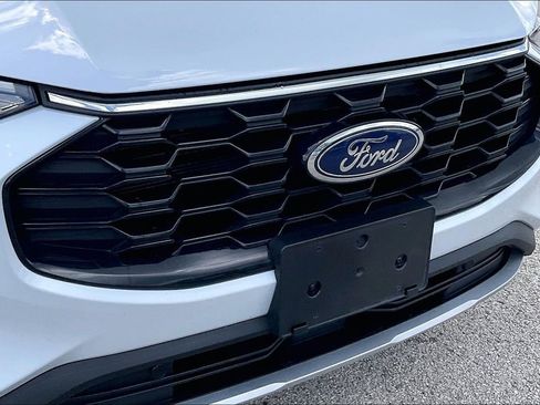 Used 2025 Ford Escape ST-Line FWD image 33