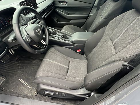 Used 2025 Honda Accord Sport image 16