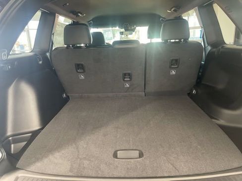 New 2026 Jeep Grand Cherokee Altitude image 10