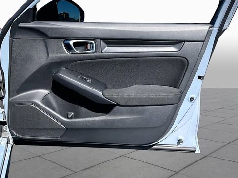 Used 2022 Honda Civic Sport image 25