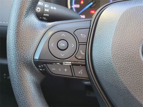 Used 2024 Toyota RAV4 XLE image 24