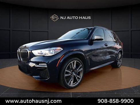 Used 2021 BMW X5 M50i w/ Executive Package image 5