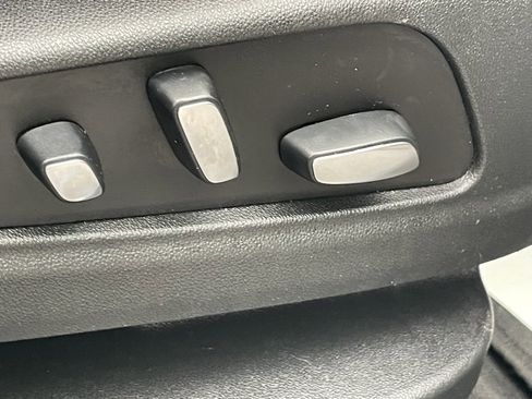 Used 2020 Cadillac XT6 Premium Luxury image 13