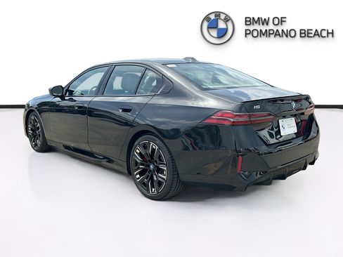 Used 2025 BMW i5 M60 w/ Executive Package AWD/4WD image 5