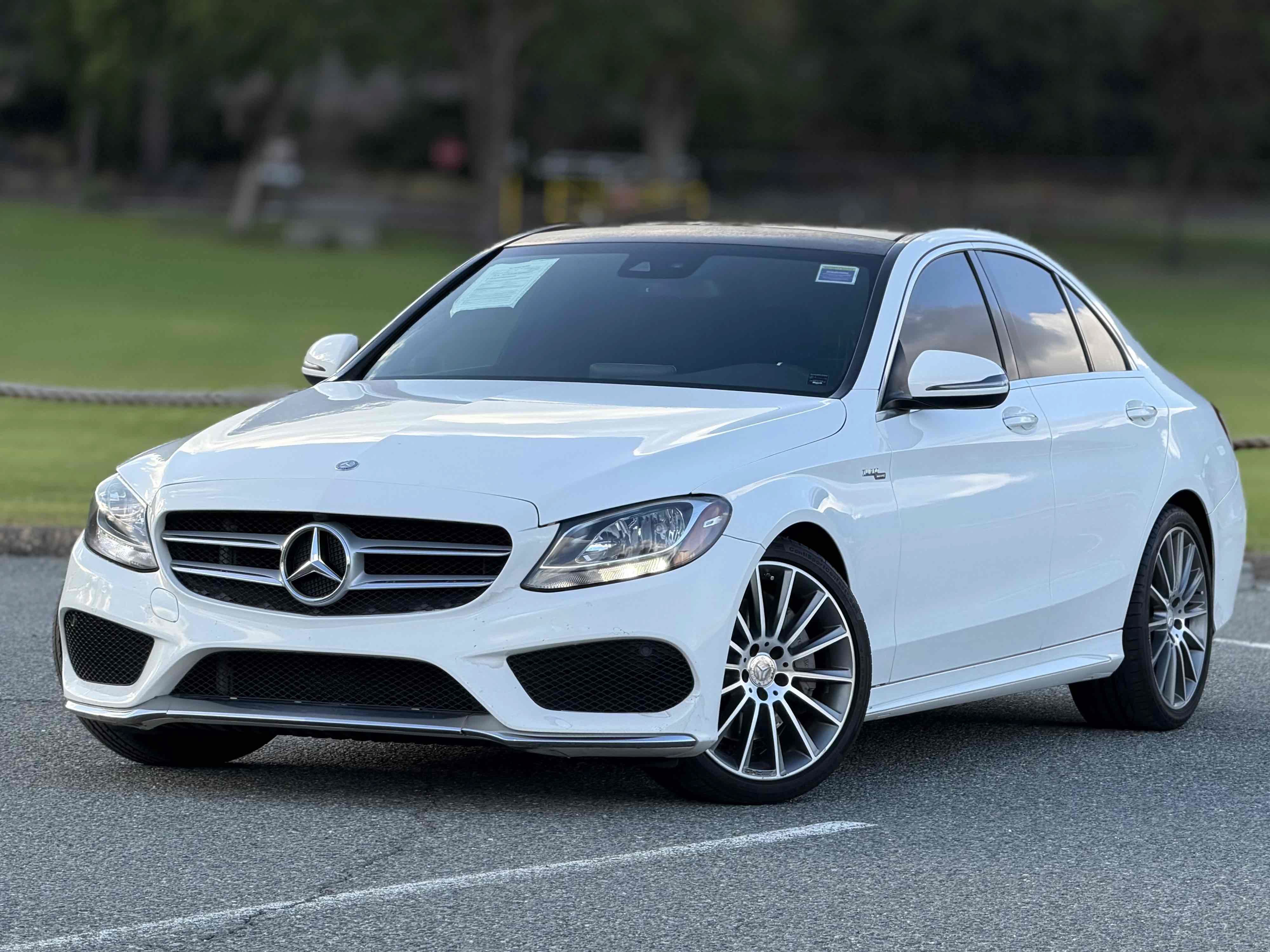 Used 2016 Mercedes-Benz C 300 Sedan image 1