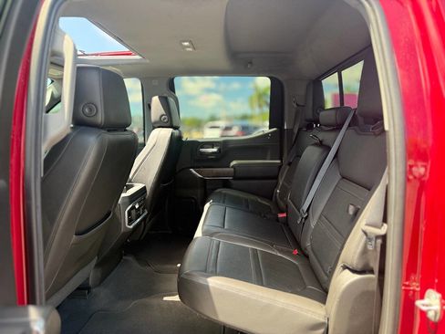 Used 2019 GMC Sierra 1500 Denali w/ Denali Ultimate Package AWD/4WD image 19