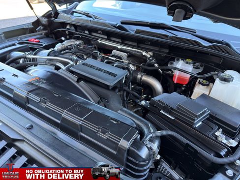 Used 2025 GMC Sierra 3500 AT4 w/ Technology Package image 15