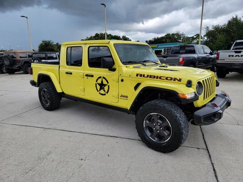 Used 2023 Jeep Gladiator Rubicon w/ Trailer Tow Package AWD/4WD image 8
