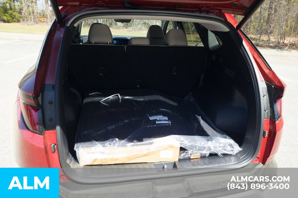 Used 2025 Hyundai Tucson SEL FWD image 22