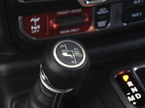 Used 2024 Jeep Wrangler Unlimited Rubicon 4xe w/ Technology Group image 13