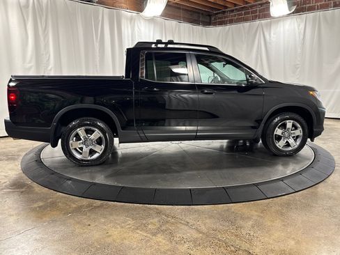 Certified 2024 Honda Ridgeline RTL image 6
