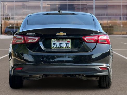 Used 2022 Chevrolet Malibu LT FWD image 5