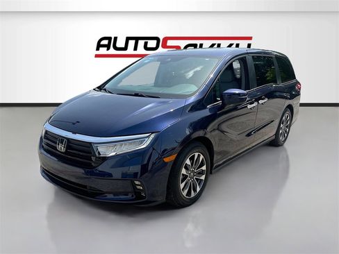 Used 2023 Honda Odyssey EX-L image 3