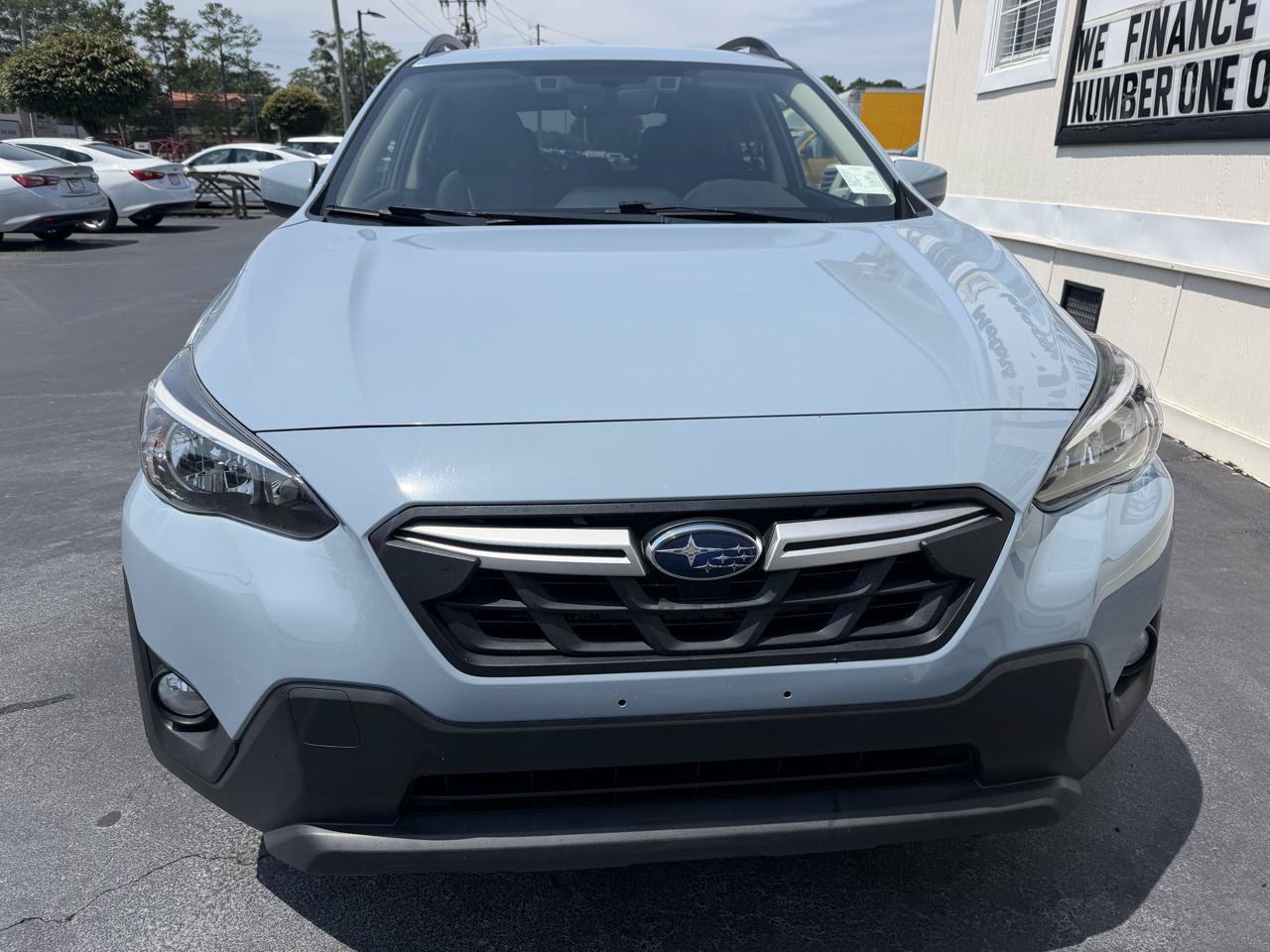 Used 2022 Subaru Crosstrek 2.0i Premium AWD/4WD image 3