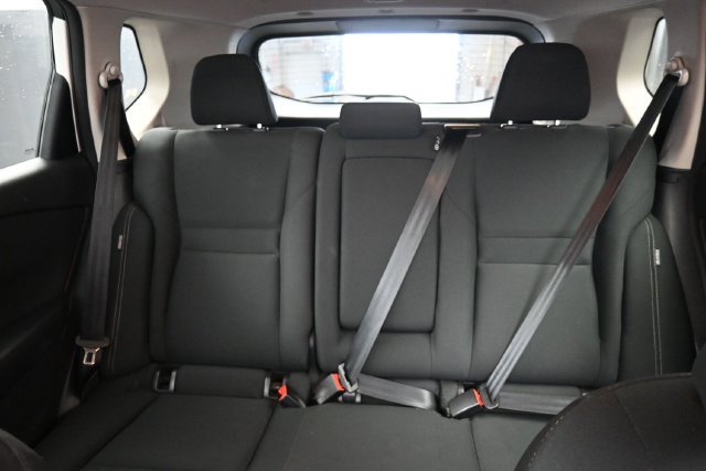 Used 2024 Nissan Rogue S FWD image 18