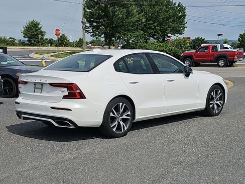 Used 2019 Volvo S60 T5 R-Design FWD image 6