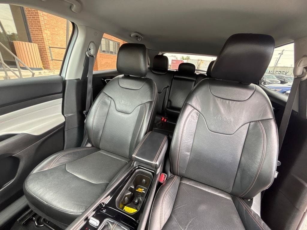 Used 2022 Jeep Compass Limited AWD/4WD image 22