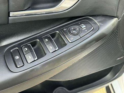 Used 2023 Hyundai Sonata SEL w/ Cargo Package image 15