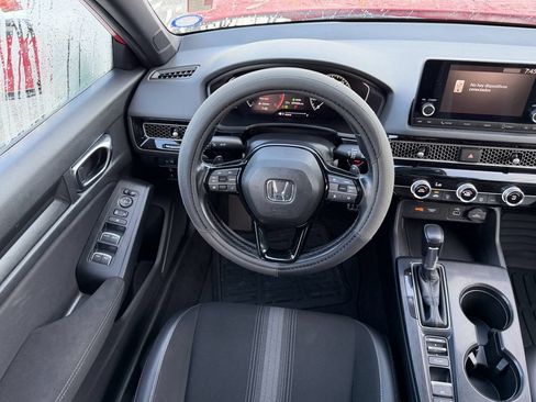 Used 2022 Honda Civic Sport image 14