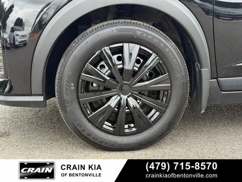 Used 2024 Nissan Kicks S FWD image 33