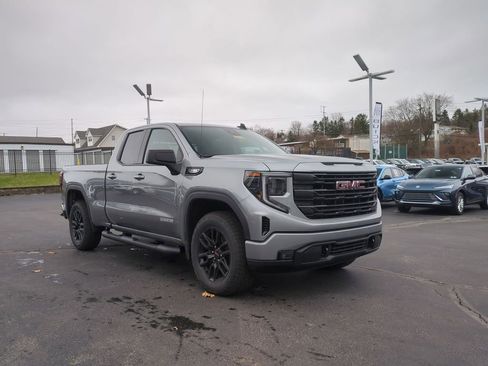 New 2026 GMC Sierra 1500 Elevation w/ Elevation Select Package AWD/4WD image 3