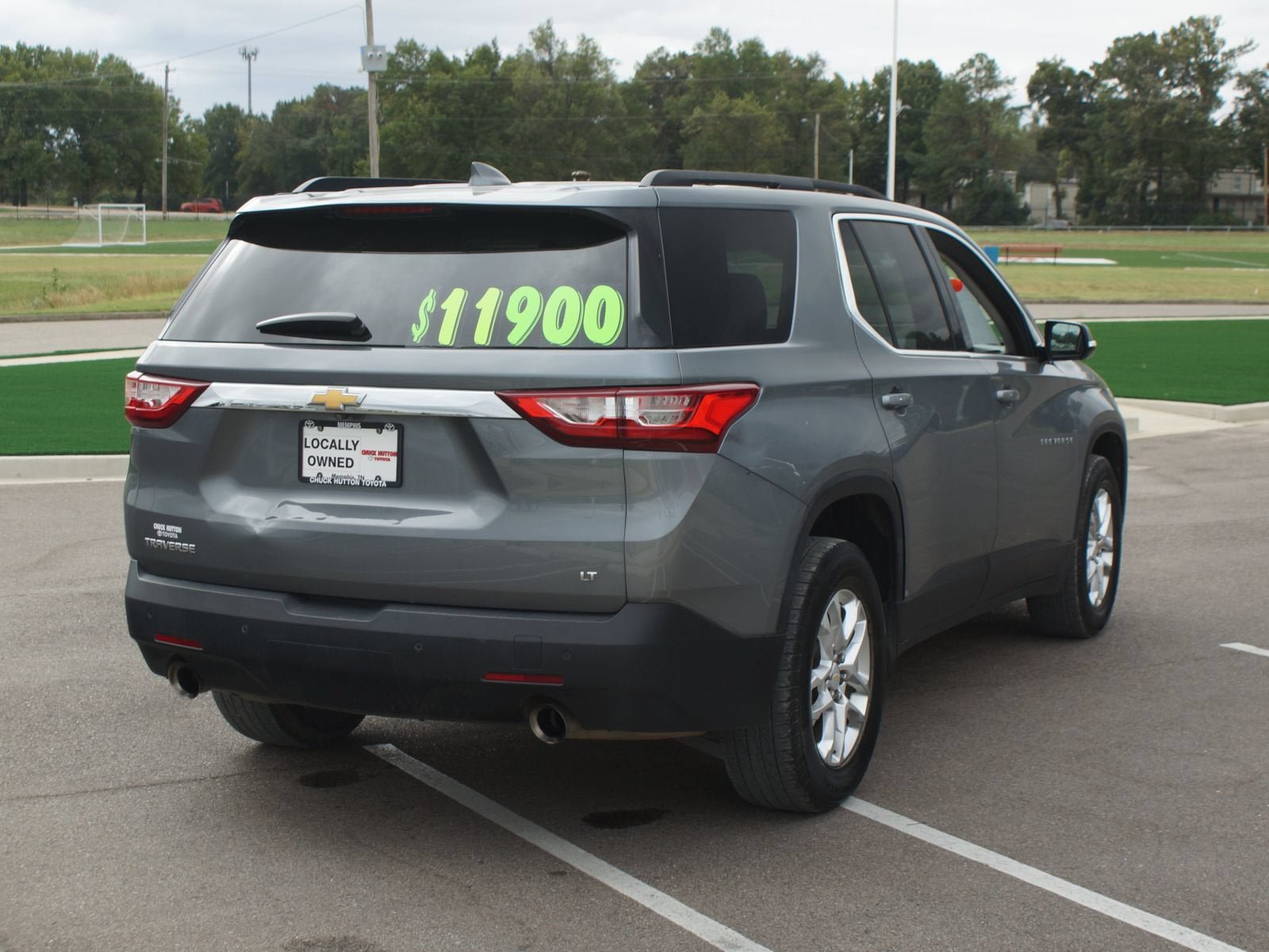 Used 2020 Chevrolet Traverse LT FWD image 14