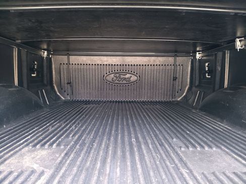 Used 2019 Ford F150 XLT w/ XTR Package image 9