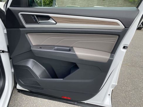 Certified 2023 Volkswagen Atlas SEL AWD/4WD image 31